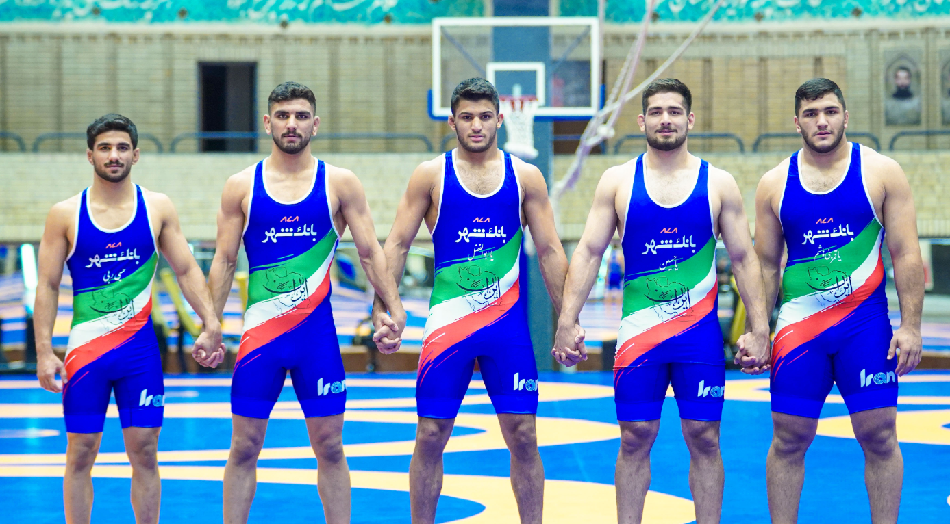 صعود سه کشتی گیر ایران به دیدار پایانی