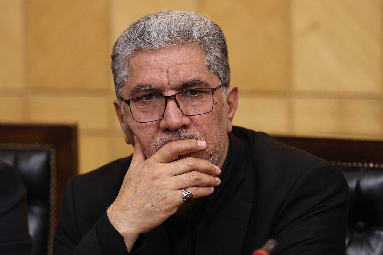 آمادگی کامل وزارتخانه‌های نفت و نیرو برای تأمین انرژی آیین تشییع رهبر شهید انقلاب