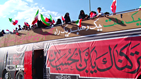 همراهی نمادین بانوان زنجانی با مراسم تشییع رهبر شهید