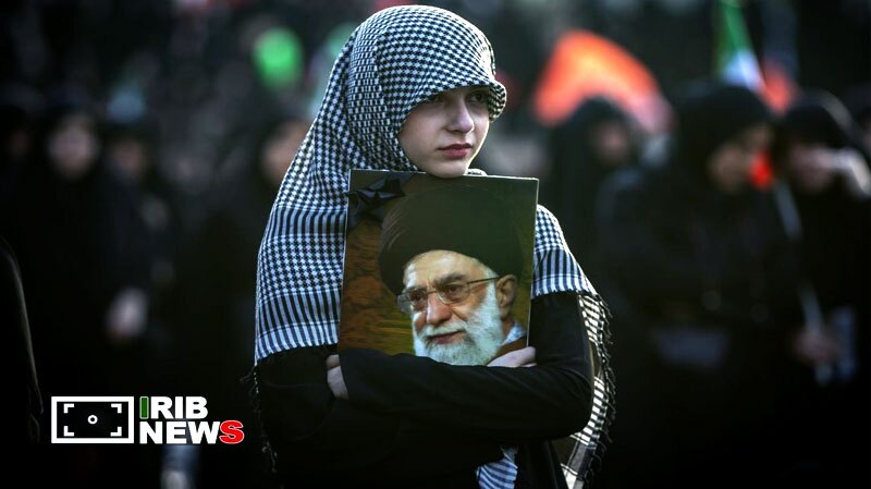 حسنزاده: زمان وداع با پیکر رهبر شهید انقلاب تمدید شد حسنزاده: زمان وداع با پیکر رهبر شهید انقلاب تمدید شد