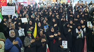۱۲۷ شب؛ میدان ۲۲ بهمن، روایتگر عشق بی‌پایان به رهبر شهید