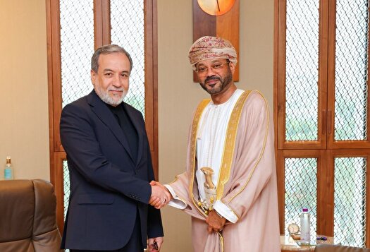 عمان: مذاکرات تهران و مسقط درباره تنگه هرمز ادامه می‌یابد