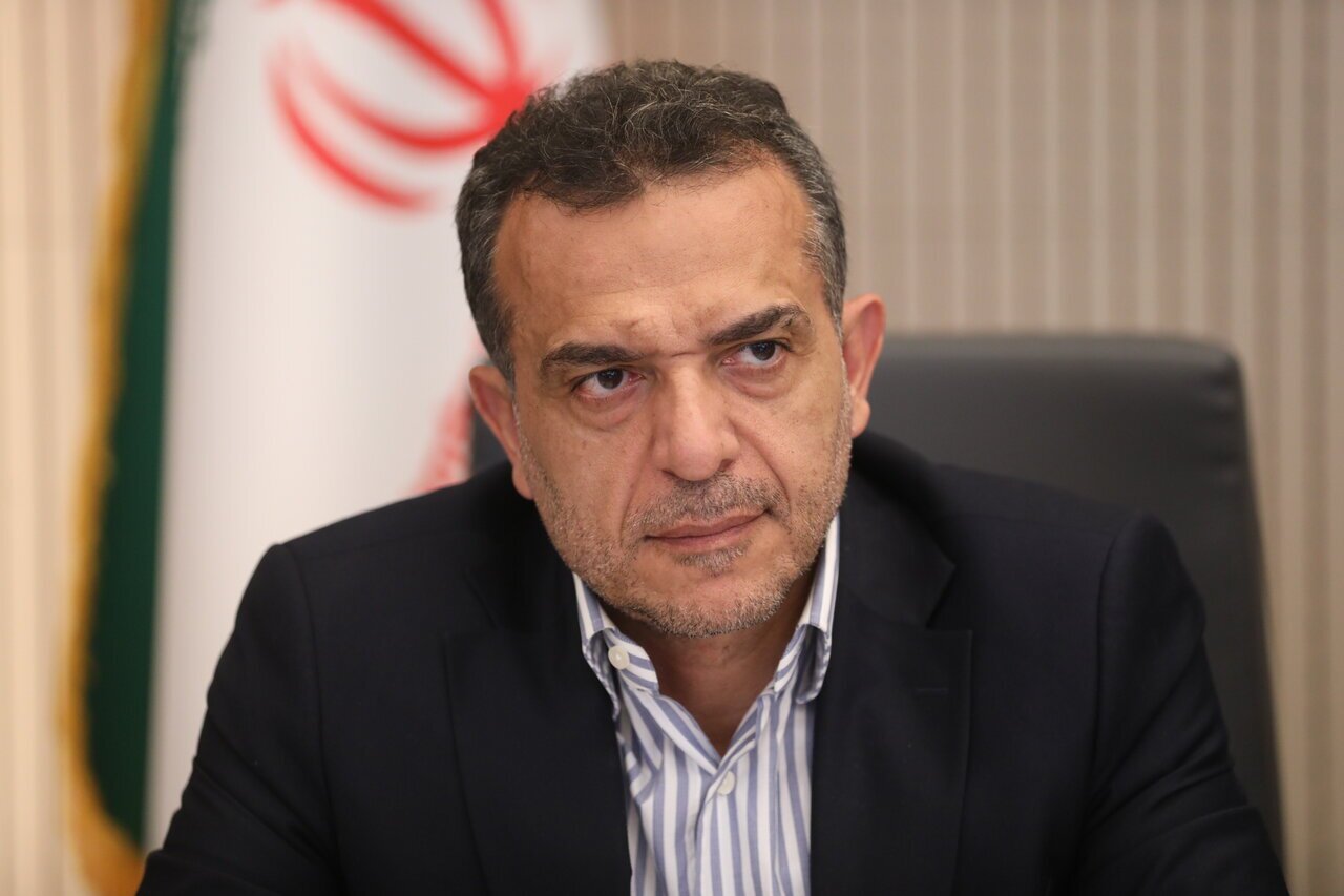 بررسی مشکلات مالیاتی بازاریان در فراکسیون نظارت بر اصناف مجلس بررسی مشکلات مالیاتی بازاریان در فراکسیون نظارت بر اصناف مجلس