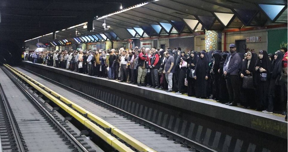 خدمت‌رسانی ویژه مترو برای شرکت‌کنندگان در مراسم بزرگداشت امام شهید