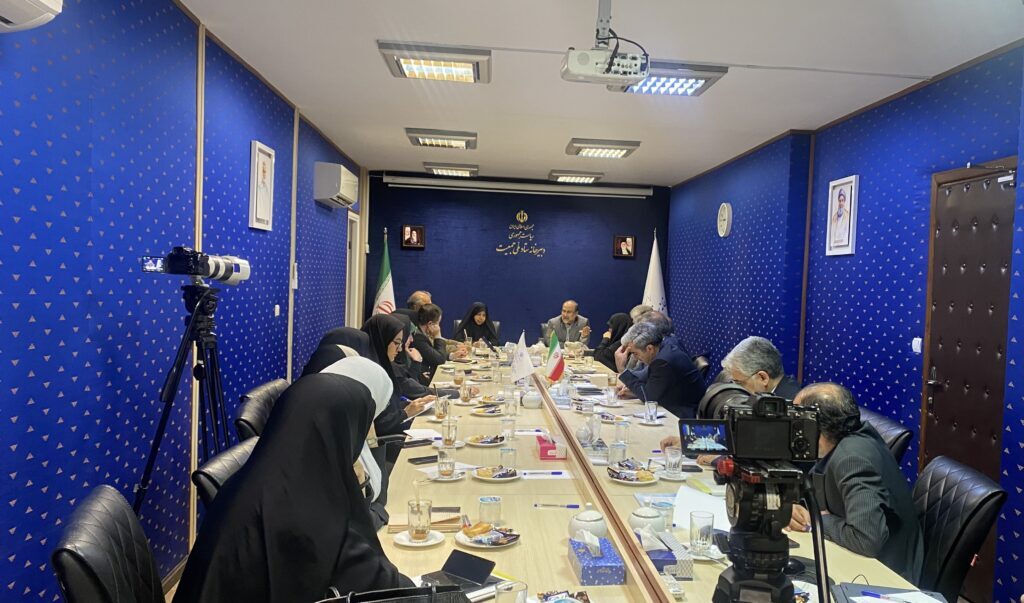 زمان حرکت به سمت حل مسئله در حوزه جمعیت است
