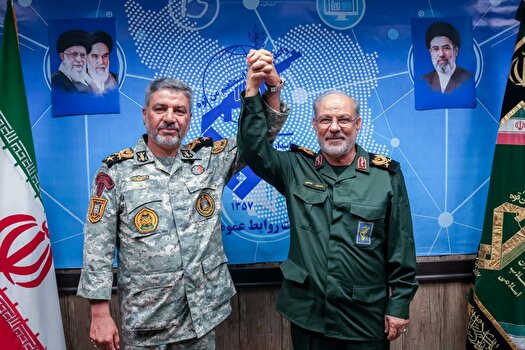 تاکید سخنگویان ارتش و سپاه بر همافزایی رسانهای تاکید سخنگویان ارتش و سپاه بر همافزایی رسانهای