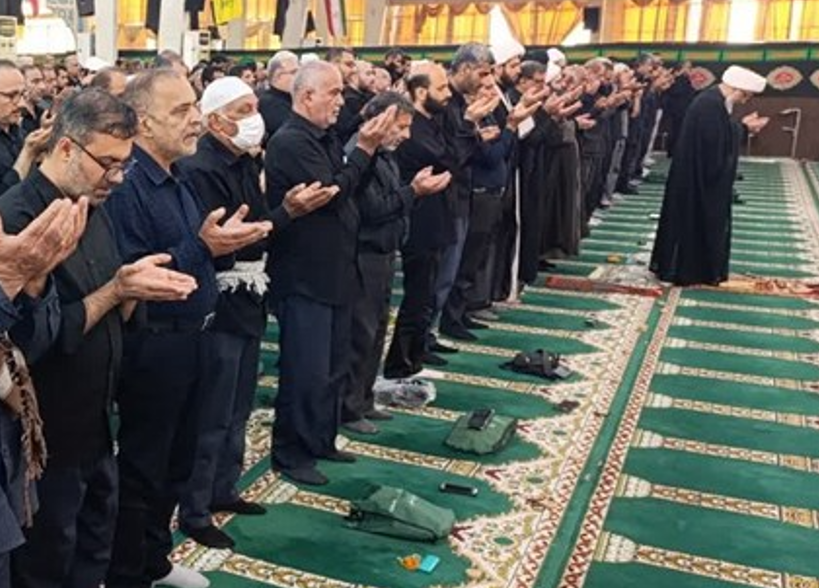 نماز جماعت ظهر تاسوعا در بوشهر اقامه شد نماز جماعت ظهر تاسوعا در بوشهر اقامه شد