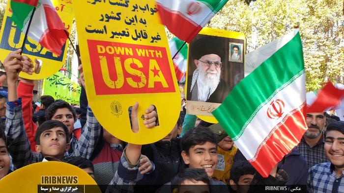 روز ملی مبارزه با استکبار

راهپیمایی استکبار ستیز 13 آبان در لرستان